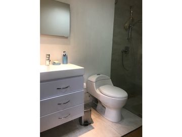 VENTA APTO REMODELADO RODEADO DE NATURALEZA EN NIZA. BOGOT