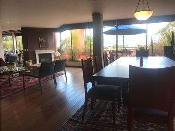 VENTA APTO REMODELADO RODEADO DE NATURALEZA EN NIZA. BOGOT