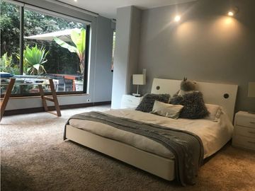 VENTA APTO REMODELADO RODEADO DE NATURALEZA EN NIZA. BOGOT