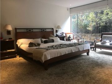 VENTA APTO REMODELADO RODEADO DE NATURALEZA EN NIZA. BOGOT