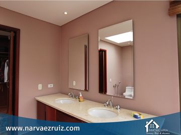 Hermosa Casa en Subachoque