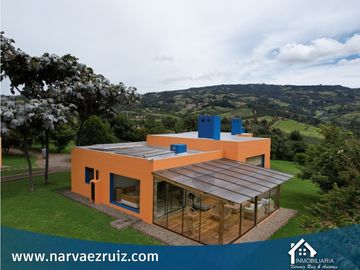 Hermosa Casa en Subachoque