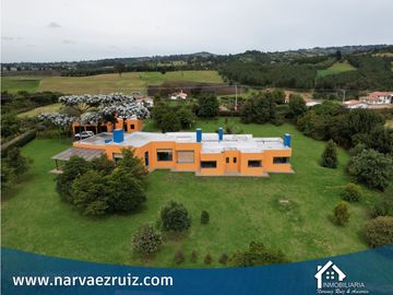 Hermosa Finca 8 Fanegadas en Subachoque