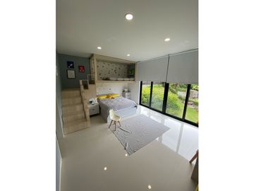 VENTA DE CASA JAMUNDI ALFAGUARA EXCLUSIVA GRAN AREA Y LUJO NEGOCIABLE
