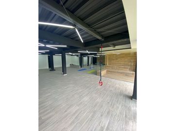VENTA DE CASA JAMUNDI ALFAGUARA EXCLUSIVA GRAN AREA Y LUJO NEGOCIABLE