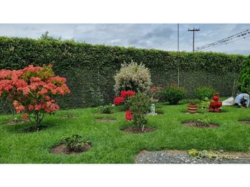 Se vende finca 1.700m2 en parcelación Santa Elena El Cerrito Palmira