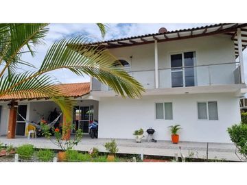 Se vende finca 1.700m2 en parcelación Santa Elena El Cerrito Palmira