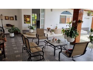 Se vende finca 1.700m2 en parcelación Santa Elena El Cerrito Palmira