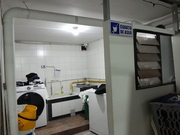 Venta Casa en quinta Paredes