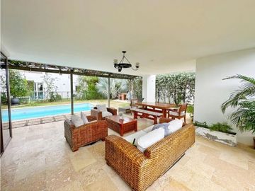 Casa en BARCELONA DE INDIAS de 2 niveles en VENTA en Cartagena
