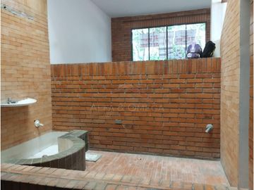 CUCUTA  BARRIO LA RIVIERA VENTA DE CASA