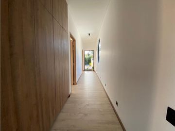 Casa para estrenar en venta en Envigado sector Alto de las Palmas