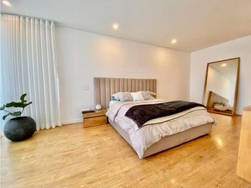 VENDO LUJOSA CASA EN SAN LUCAS