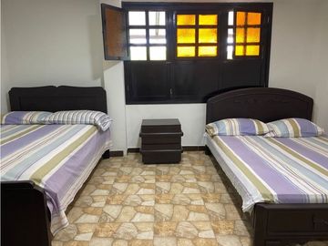 Se Vende Chalet - Vía Montenegro Pueblo Tapao