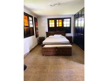 Se Vende Chalet - Vía Montenegro Pueblo Tapao