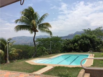 Finca en venta a 12 minutos de la Pintada