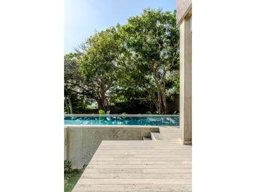 SE VENDE CASA DE LUJO EN PRADOMAR