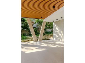 SE VENDE CASA DE LUJO EN PRADOMAR