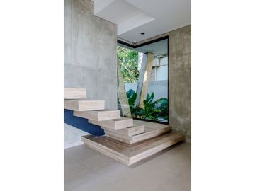 SE VENDE CASA DE LUJO EN PRADOMAR