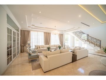 SE VENDE CASA MANSION EN VILLA CAMPESTRE