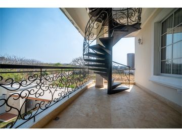 SE VENDE CASA MANSION EN VILLA CAMPESTRE