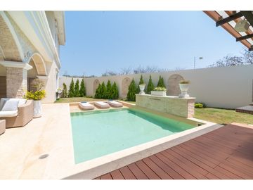 SE VENDE CASA MANSION EN VILLA CAMPESTRE