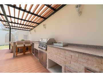 SE VENDE CASA MANSION EN VILLA CAMPESTRE