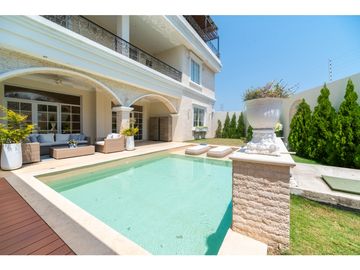 SE VENDE CASA MANSION EN VILLA CAMPESTRE