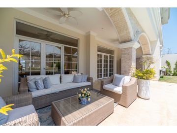 SE VENDE CASA MANSION EN VILLA CAMPESTRE