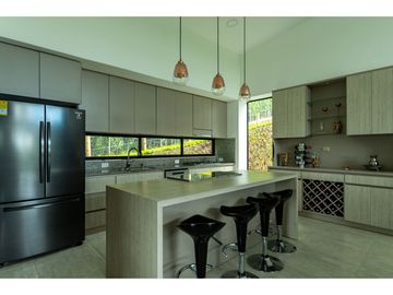 En venta Hermosa casa campestre de 360m2 en La Tebaida Quindio