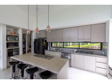 En venta Hermosa casa campestre de 360m2 en La Tebaida Quindio