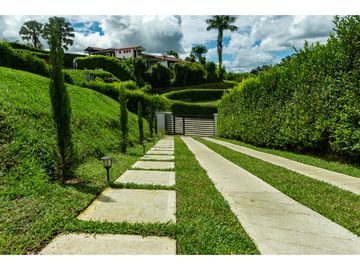 En venta Hermosa casa campestre de 360m2 en La Tebaida Quindio