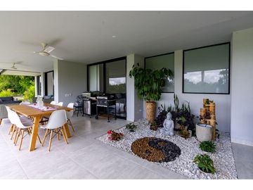 En venta Hermosa casa campestre de 360m2 en La Tebaida Quindio