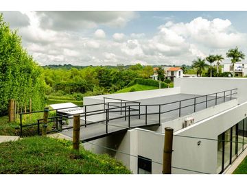 En venta Hermosa casa campestre de 360m2 en La Tebaida Quindio