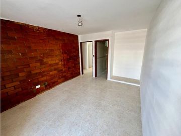 Casa de dos pisos más terraza en venta Barrio Las Mercedes Palmira