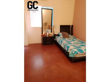Se venden casa y apartamento en barrio centro