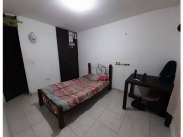 Casa multifamiliar de tres pisos en venta Barrio Olímpico Palmira