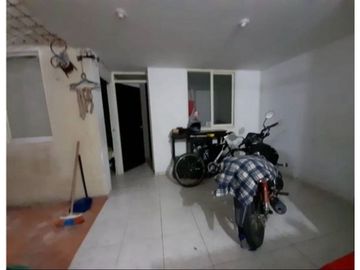 Casa multifamiliar de tres pisos en venta Barrio Olímpico Palmira