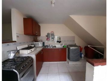 Casa multifamiliar de tres pisos en venta Barrio Olímpico Palmira