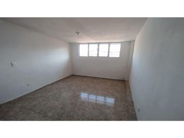 Casa multifamiliar de tres pisos en venta Barrio Olímpico Palmira