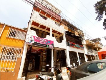 SE VENDE HERMOSA CASA DE 4 PISOS EN EL BARRIO VILLA DEL PRADO