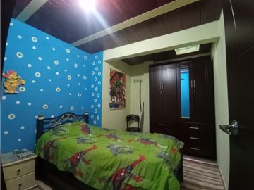 SE VENDE HERMOSA CASA DE 4 PISOS EN EL BARRIO VILLA DEL PRADO