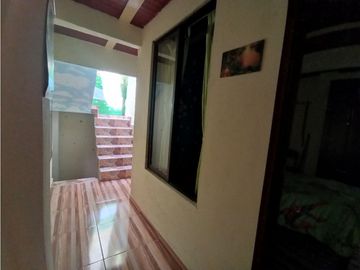 SE VENDE HERMOSA CASA DE 4 PISOS EN EL BARRIO VILLA DEL PRADO