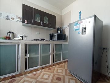 SE VENDE CASA DE 4 PISOS EN EL C.R ABEDULES