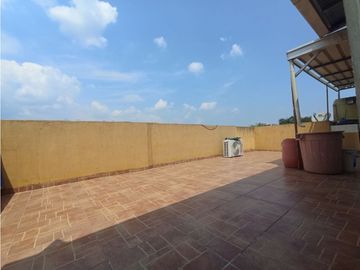 SE VENDE CASA DE 4 PISOS EN EL C.R ABEDULES