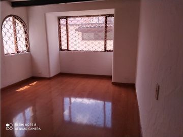 OFREZCO VENTA - ARRIENDO CASA COLINA CAMPESTRE (PA)