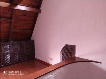 OFREZCO VENTA - ARRIENDO CASA COLINA CAMPESTRE (PA)