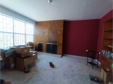 Venta casa en Chapinero con apartaestudio