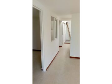 LUXA VENDE O PERMUTA CASA EN VILLADELSUR  3 PISOS POPAYAN