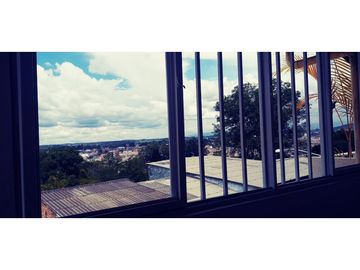 LUXA VENDE O PERMUTA CASA EN VILLADELSUR  3 PISOS POPAYAN